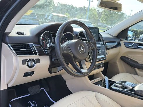 Used 2018 Mercedes-Benz GLE 350 image 10