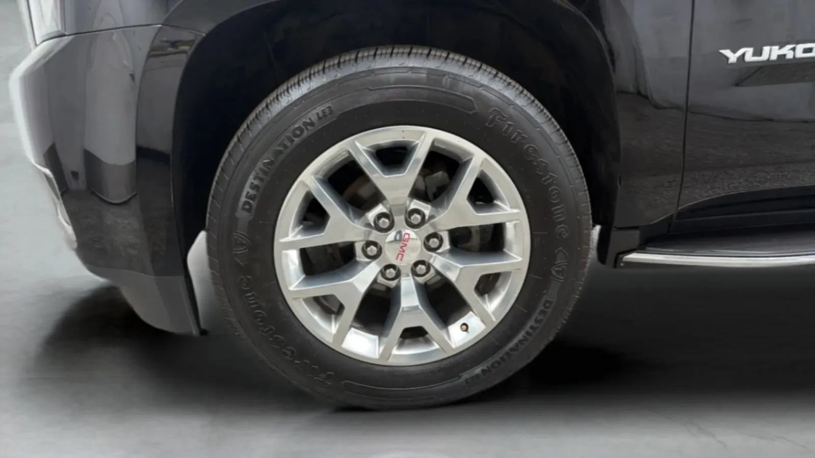 Used 2018 GMC Yukon SLT w/ Open Road Package AWD/4WD image 27