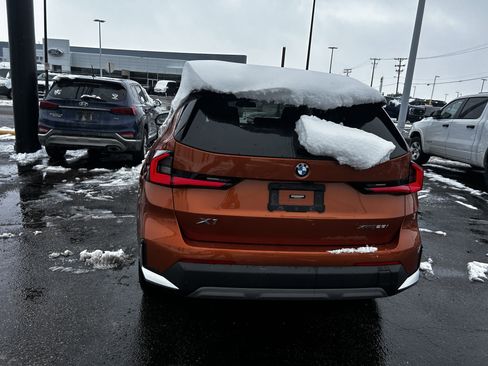 Used 2023 BMW X1 xDrive28i image 4