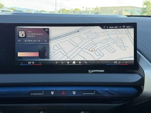 Used 2025 BMW X3 xDrive30i w/ M Sport Package image 29