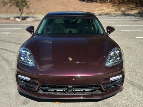 Used 2023 Porsche Panamera GTS image 2