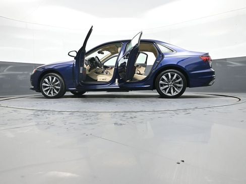 Used 2022 Audi A4 2.0T Premium image 49