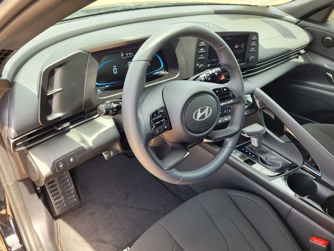New 2026 Hyundai Elantra SEL Sport Premium w/ Cargo Package FWD image 11