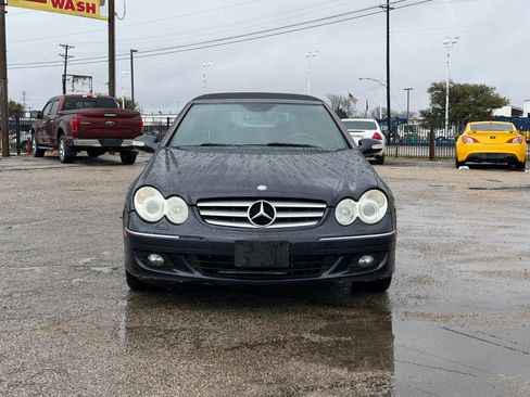 Used 2008 Mercedes-Benz CLK 350 Cabriolet image 2