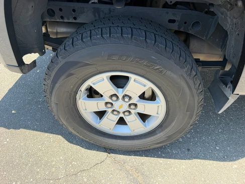 Used 2016 Chevrolet Colorado W/T w/ WT Convenience Package RWD image 27