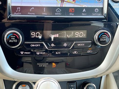 Used 2017 Nissan Murano SL w/ SL Technology Package AWD/4WD image 16