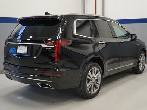 Certified 2023 Cadillac XT6 Premium Luxury w/ Technology Package image 5