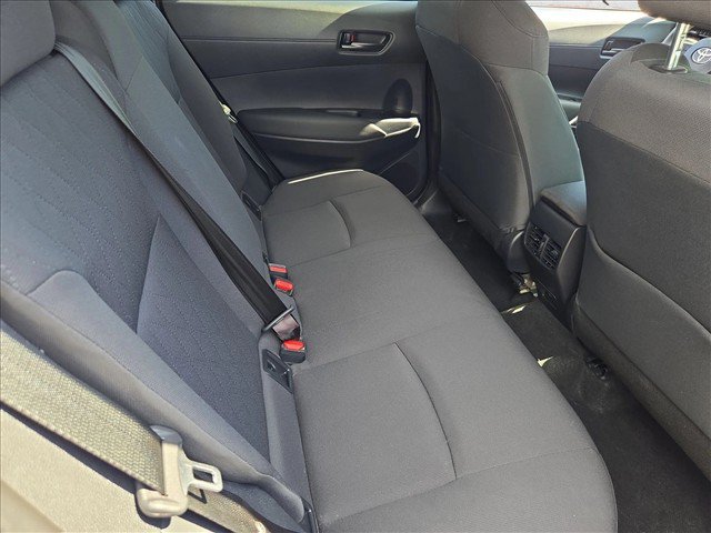 Used 2025 Toyota Corolla Cross LE FWD image 17