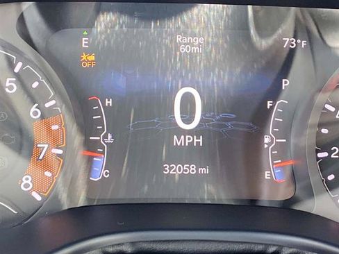 Used 2024 Jeep Compass Trailhawk image 31