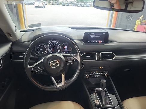 Used 2020 MAZDA CX-5 Touring FWD image 8
