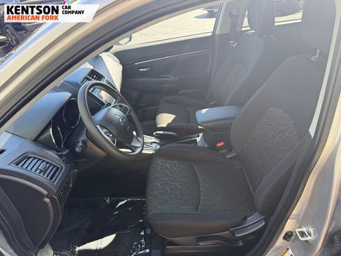 Used 2025 Mitsubishi Outlander Sport ES image 25