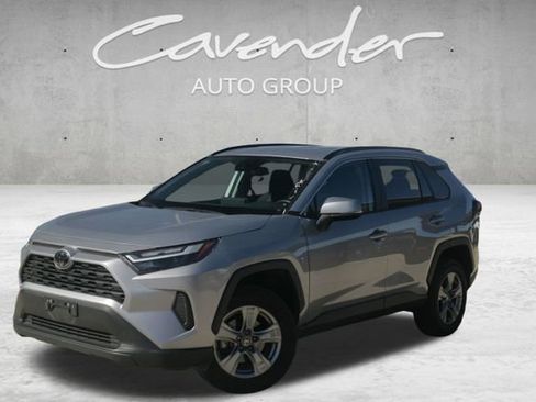 Used 2024 Toyota RAV4 XLE image 1