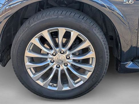 Used 2017 INFINITI QX80 4WD w/ Driver Assistance Package image 9