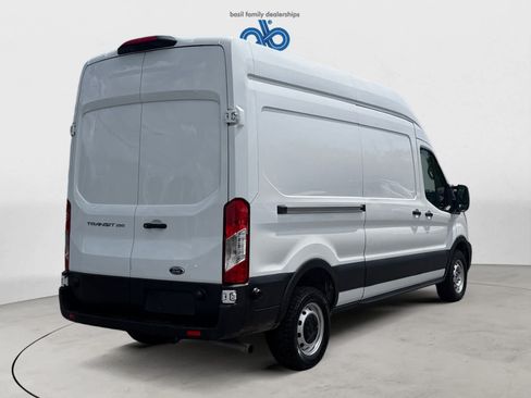 Used 2024 Ford Transit 250 148 High Roof RWD image 7