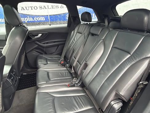 Used 2017 Audi Q7 3.0T Premium Plus AWD/4WD image 11