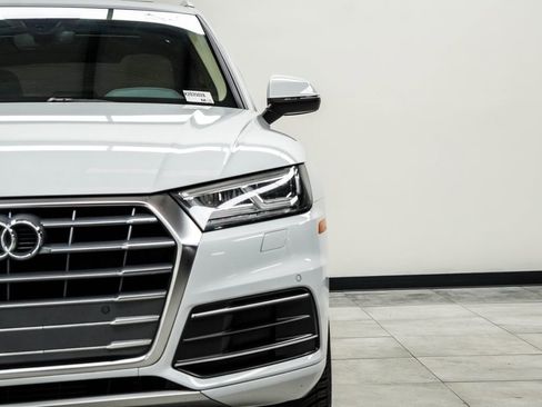 Used 2019 Audi Q5 2.0T Premium Plus w/ Premium Plus Package image 6