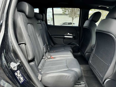 Used 2023 Mercedes-Benz GLB 250 4MATIC image 19