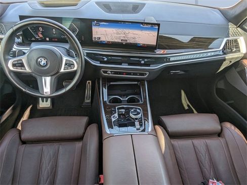 Used 2023 BMW X7 xDrive40i w/ Executive Package image 20