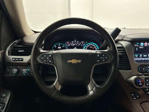 Used 2019 Chevrolet Tahoe Premier AWD/4WD image 14