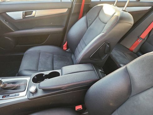 Used 2014 Mercedes-Benz C 300 4MATIC Sedan image 20