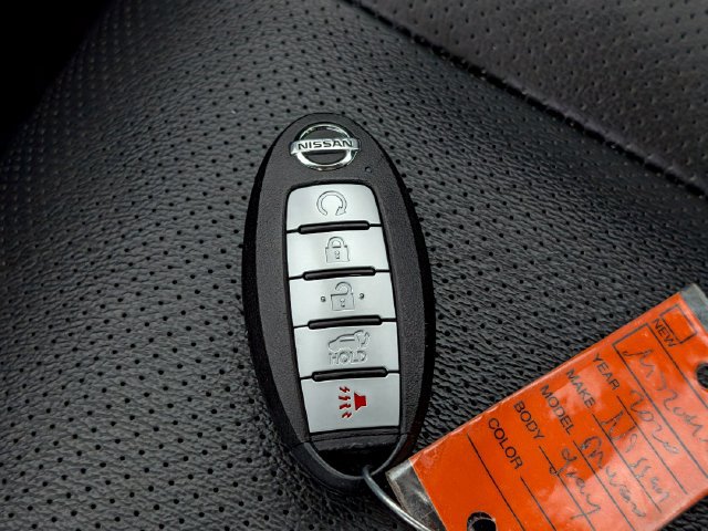 Used 2020 Nissan Murano SL w/ Moonroof Package AWD/4WD image 38