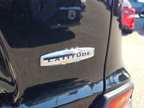 Used 2019 Jeep Cherokee Latitude Plus image 21