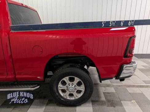 Used 2026 RAM 2500 Big Horn AWD/4WD image 3