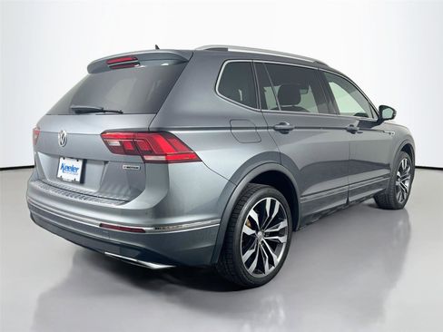 Used 2021 Volkswagen Tiguan SEL Premium R-Line image 6