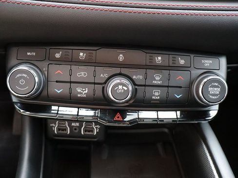 Used 2023 Dodge Durango R/T image 22