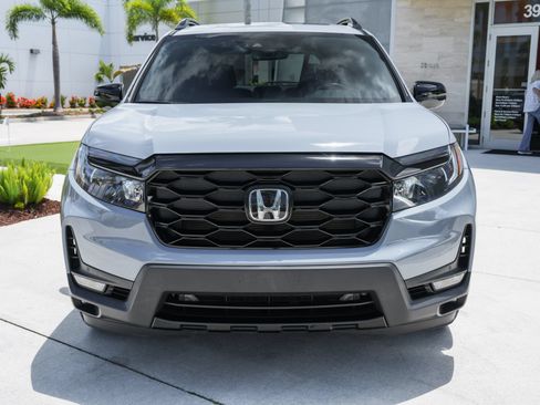 Used 2023 Honda Passport Elite image 4