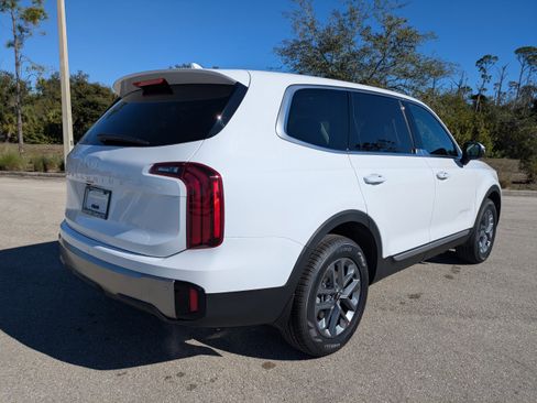 New 2025 Kia Telluride LX image 5