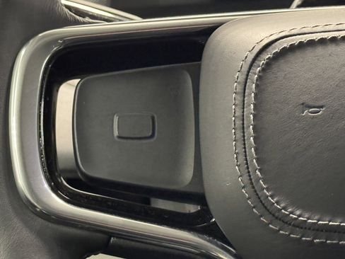 Used 2025 Lincoln Navigator L Reserve image 24