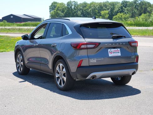 Used 2023 Ford Escape Platinum AWD/4WD image 6