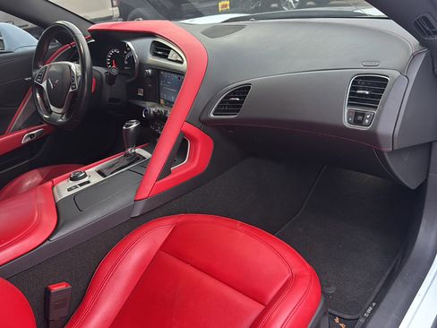 Used 2019 Chevrolet Corvette Grand Sport image 11