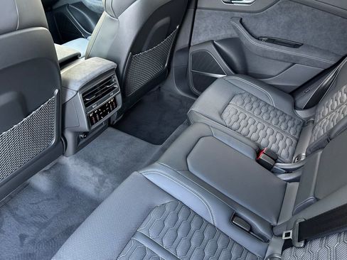 New 2026 Audi RS Q8 performance image 9