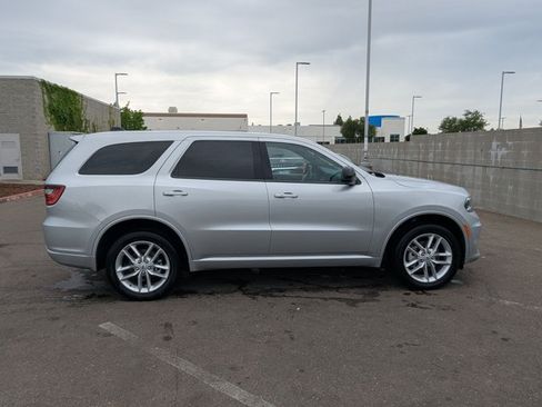 Used 2025 Dodge Durango GT AWD/4WD image 4