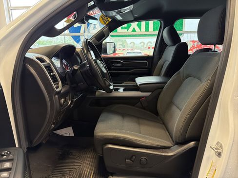 Used 2020 RAM 1500 Big Horn AWD/4WD image 15