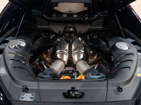 Used 2023 Ferrari 296 GTB RWD image 6