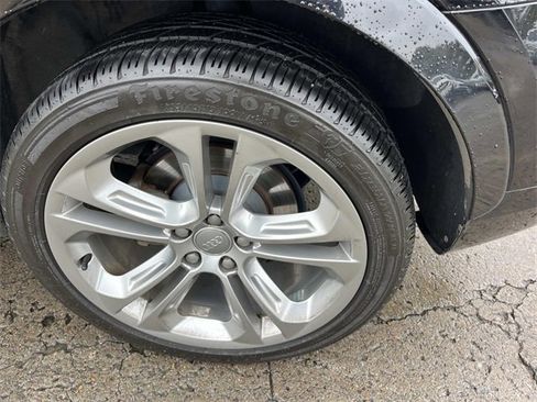 Used 2018 Audi Q3 2.0T Premium Plus w/ Premium Plus Package image 11