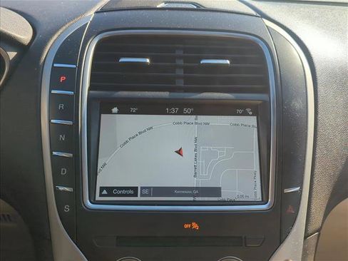 Used 2017 Lincoln MKX Reserve w/ Cargo Utility Package image 13