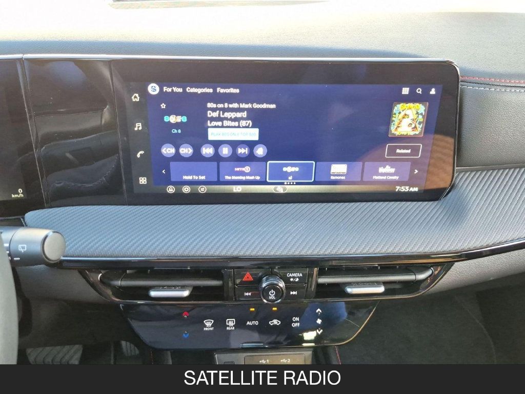 Certified 2026 Nissan Kicks SR FWD image 25