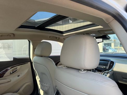 Used 2015 Buick LaCrosse Leather w/ Experience Buick Package FWD image 6