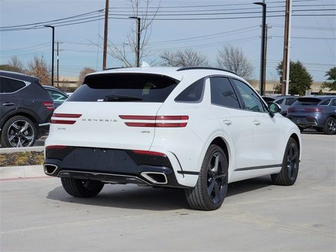 Used 2026 Genesis GV70 2.5T Sport Prestige image 3