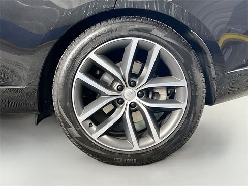 Used 2025 Land Rover Range Rover Long Wheelbase SE image 34