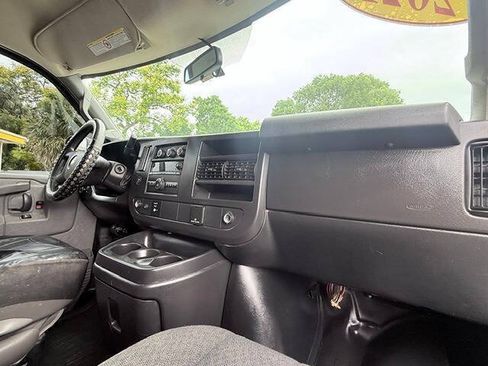 Used 2021 Chevrolet Express 2500 w/ Driver Convenience Package RWD image 12