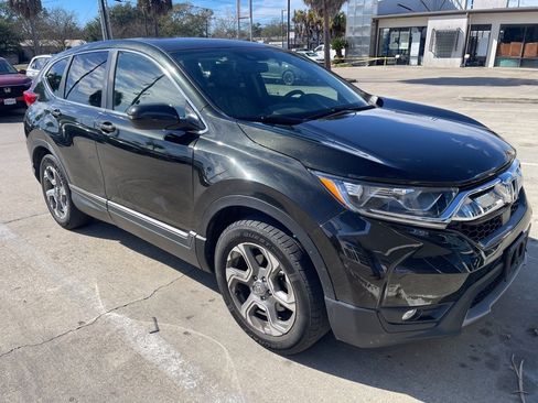 Used 2017 Honda CR-V EX-L image 2