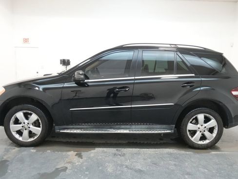 Used 2011 Mercedes-Benz ML 350 4MATIC image 4