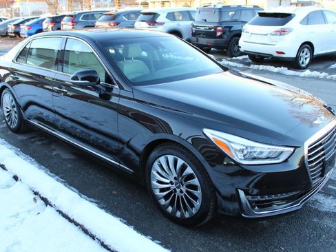 Used 2019 Genesis G90 3.3T Premium image 5