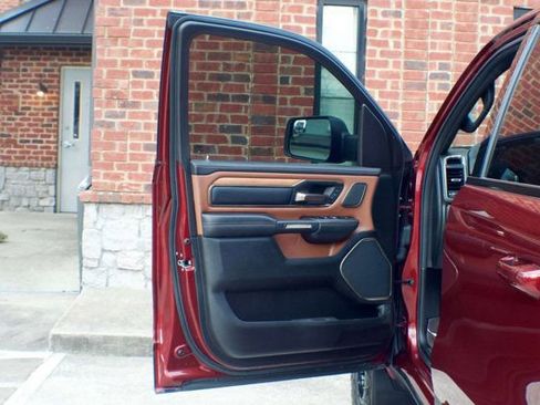 Used 2023 RAM 1500 Limited image 19