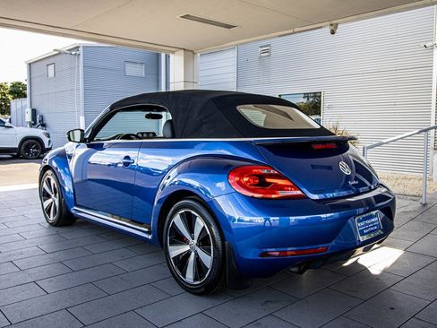 Used 2014 Volkswagen Beetle R-Line image 9